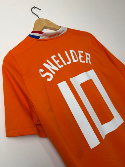 Wesley Sneijder Netherlands 2008 home football shirt (M)