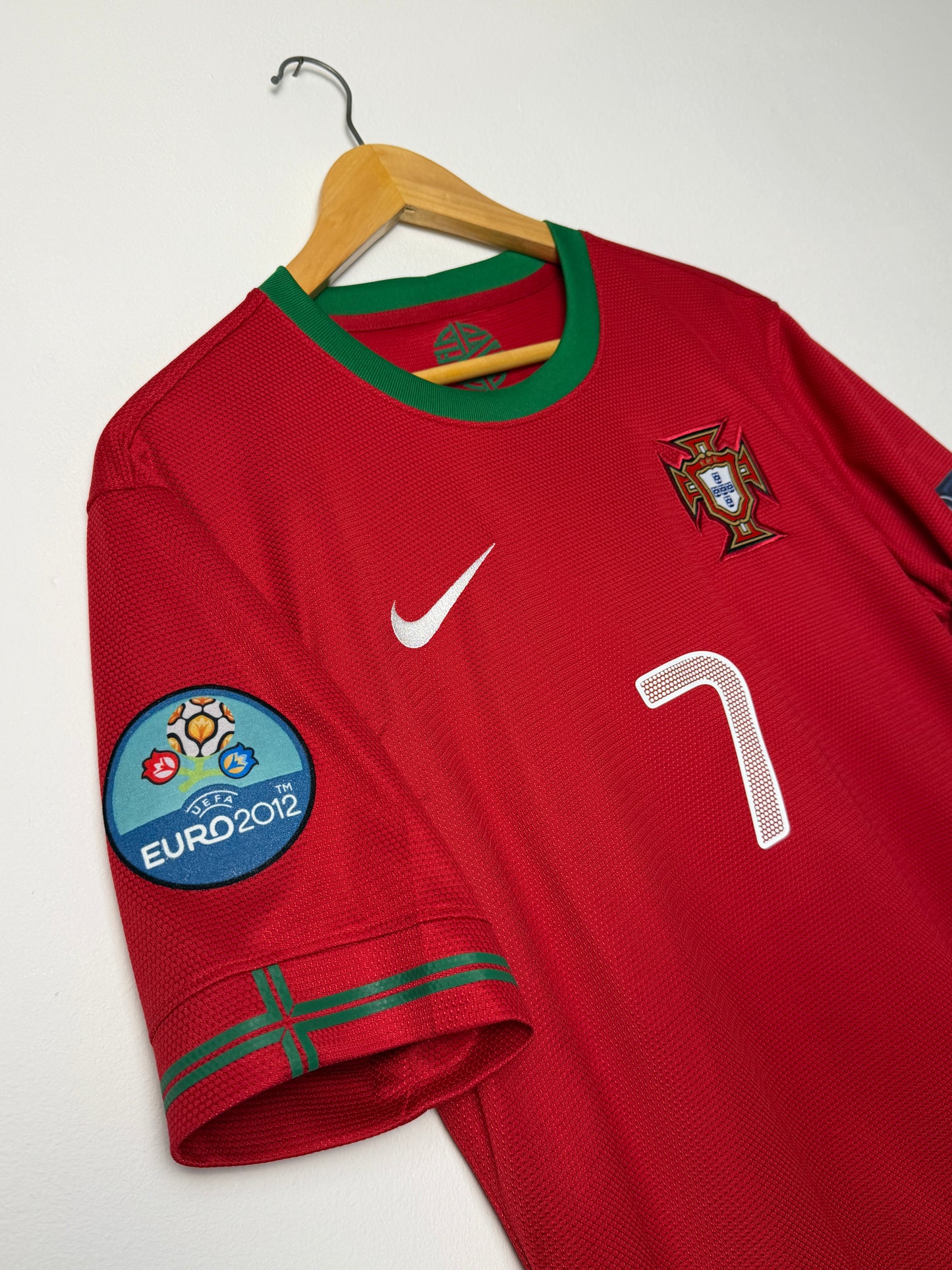 Cristiano Ronaldo Portugal 2012 home football shirt (M)