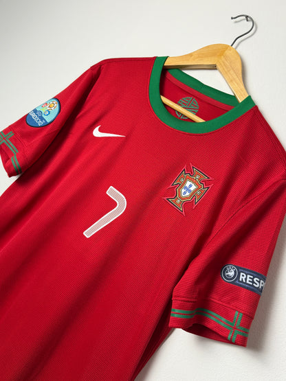 Cristiano Ronaldo Portugal 2012 home football shirt (M)