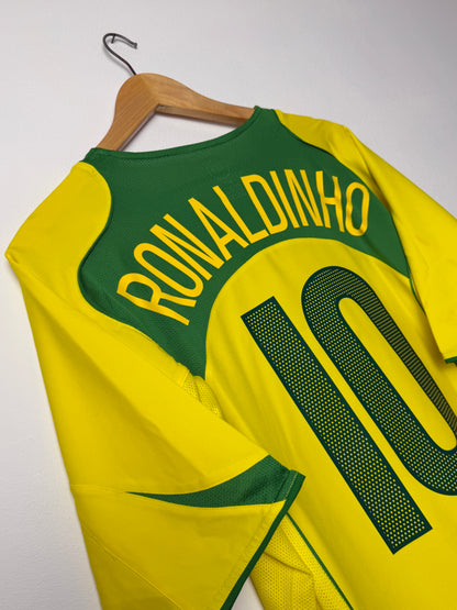 Ronaldinho Brazil 2004 home football shirt (L)