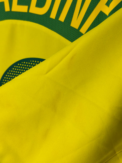 Ronaldinho Brazil 2004 home football shirt (L)