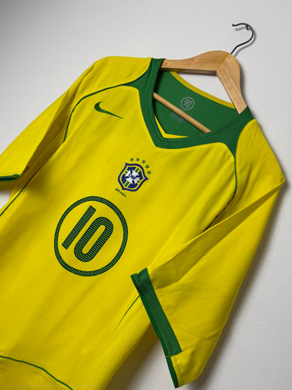 Ronaldinho Brazil 2004 home football shirt (L)