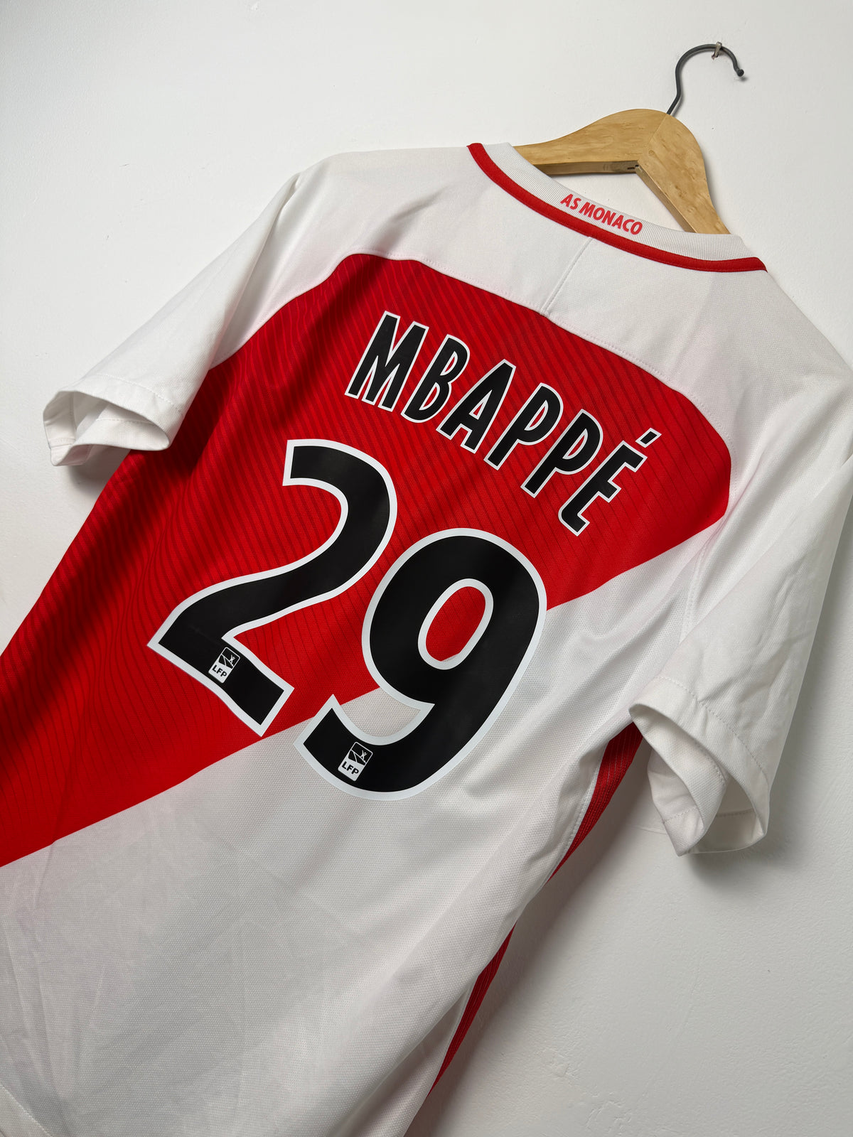 Kylian Mbappe AS Monaco 2016-17 home football shirt (M)