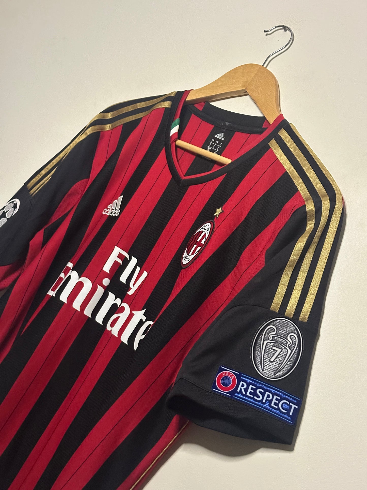 Kaka AC Milan 2013-14 home football shirt (L)
