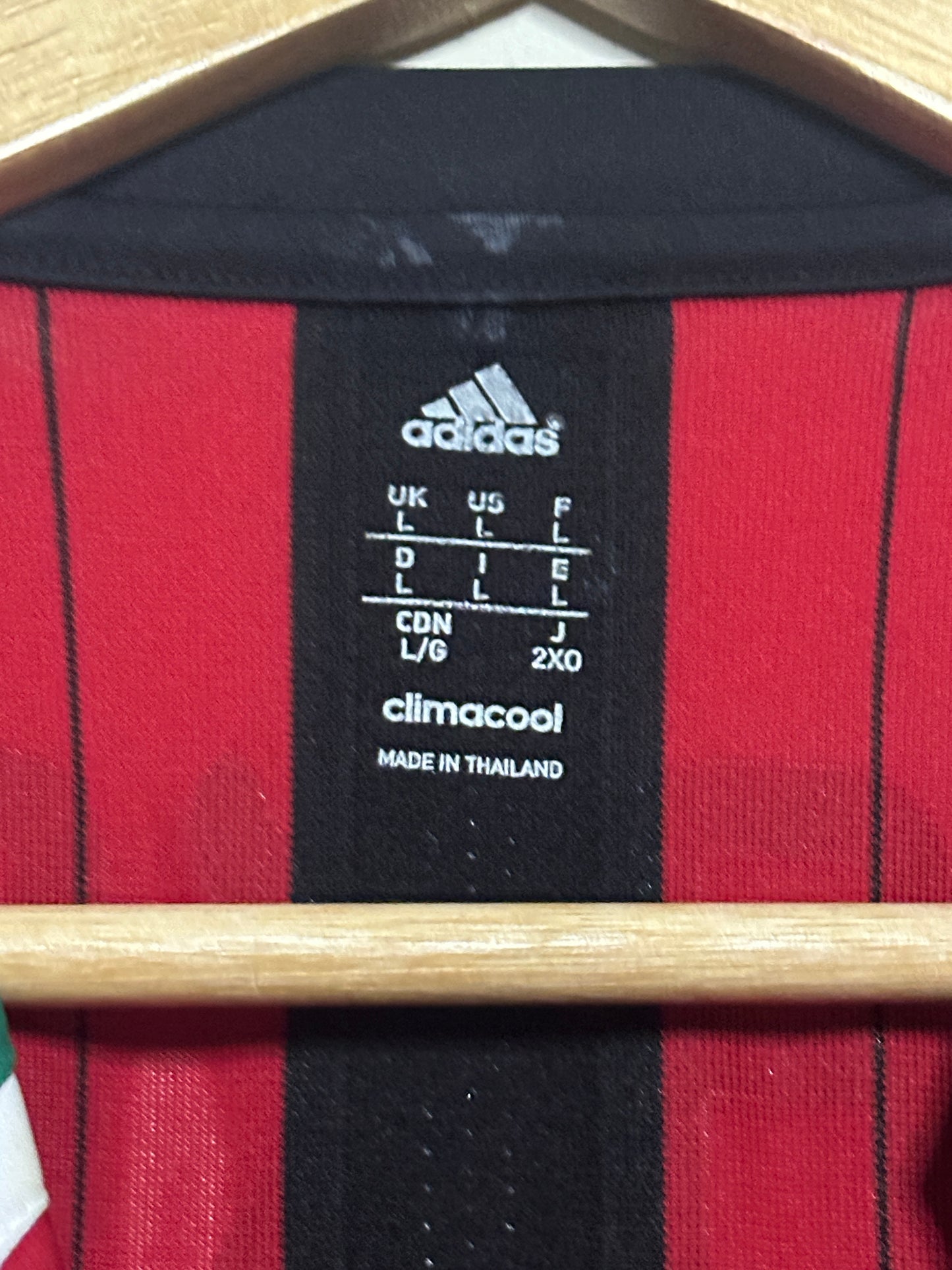 Kaka AC Milan 2013-14 home football shirt (L)