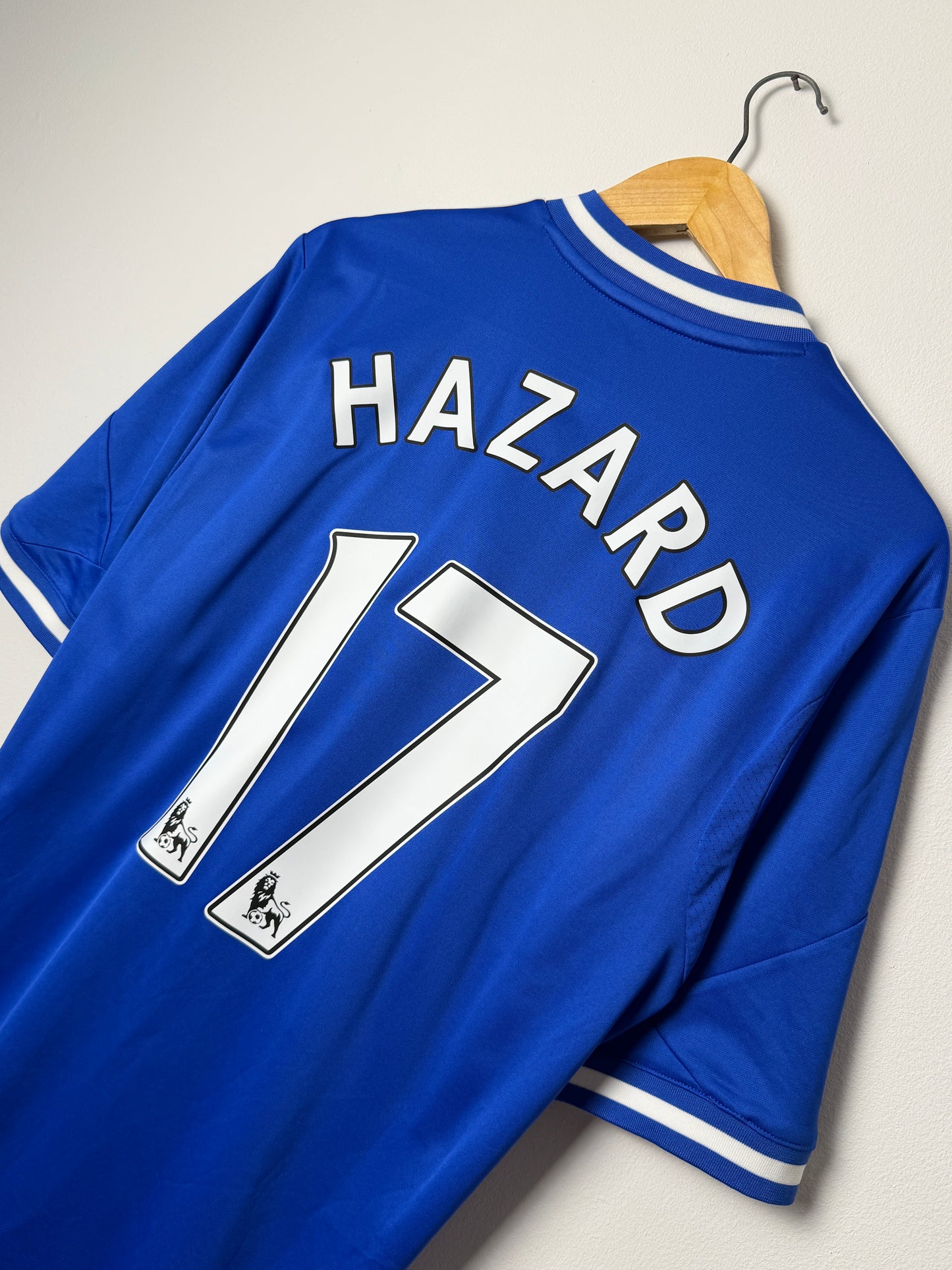 Eden Hazard Chelsea FC 2013-14 home football shirt (L)