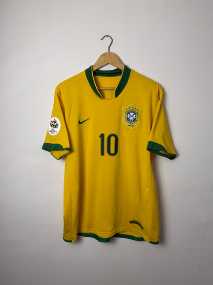 Ronaldinho Brazil 2006 home football shirt (L)