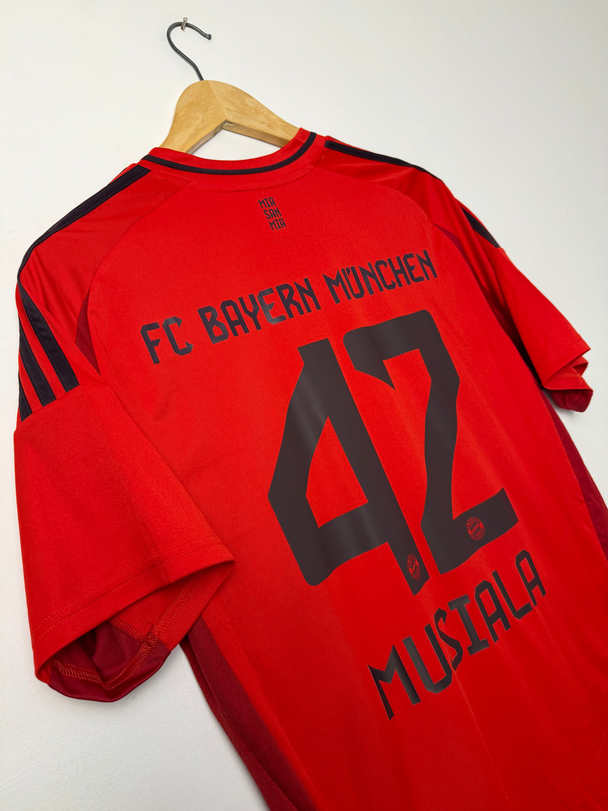 Jamal Musiala FC Bayern Munich 2024-25 home football shirt (L)