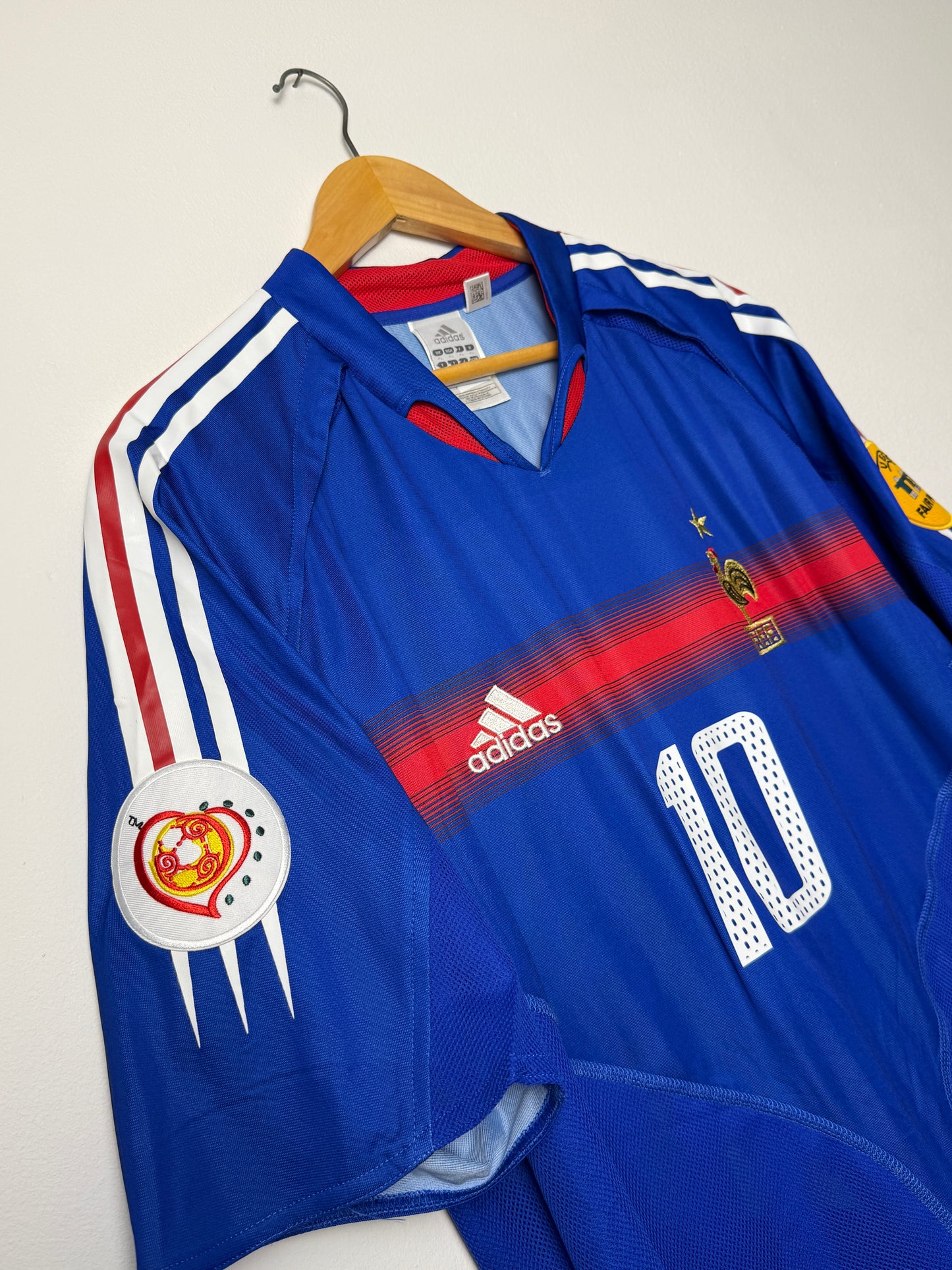 Zinedine Zidane France 2004 home football shirt (XL)