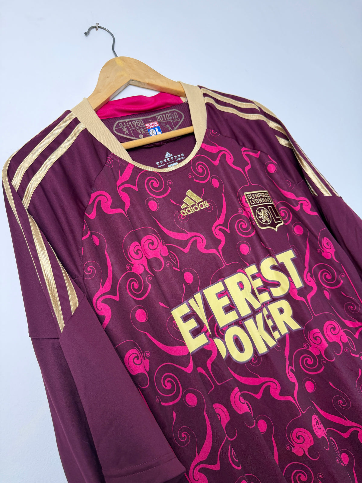 Olympique Lyonnais 2010-11 away football shirt (XL)