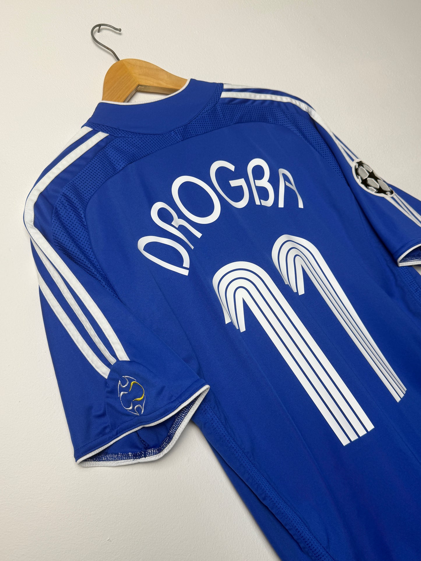 Didier Drogba Chelsea FC 2006-08 home football shirt (M)