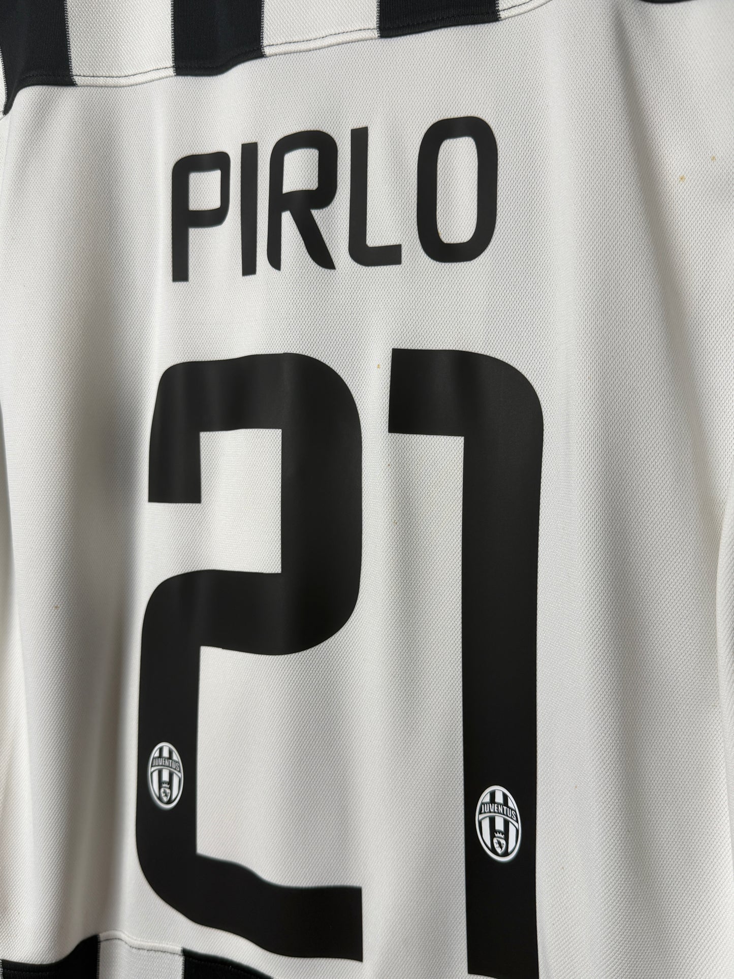 Andrea Pirlo Juventus FC 2014-15 home football shirt (M)