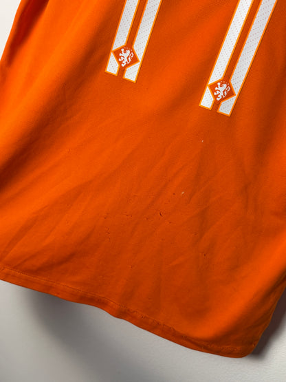 Arjen Robben Netherlands 2014 World Cup home football shirt (M)