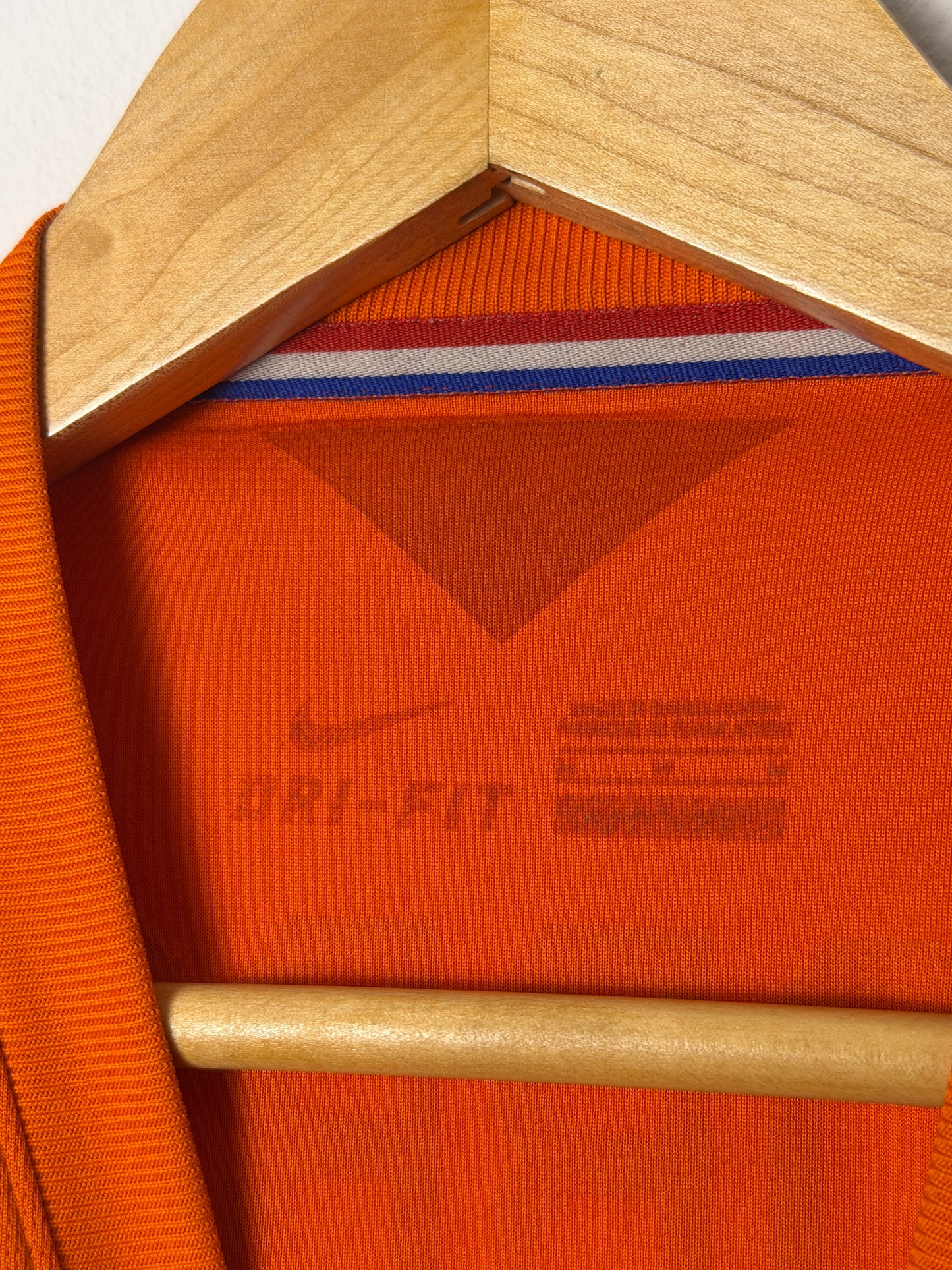Arjen Robben Netherlands 2014 World Cup home football shirt (M)
