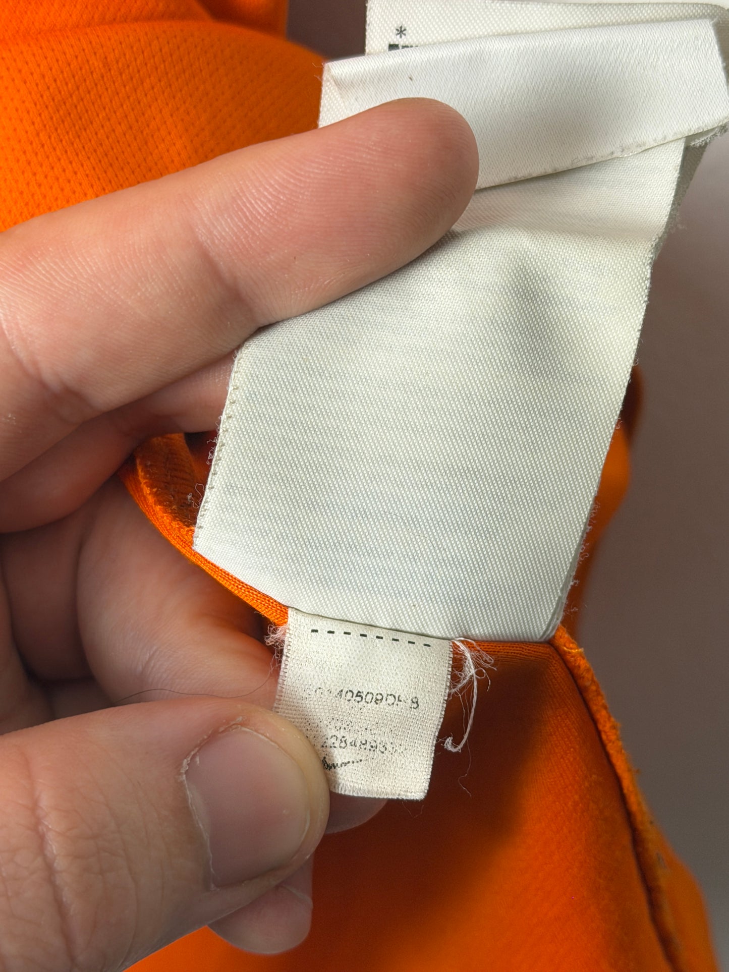 Arjen Robben Netherlands 2014 World Cup home football shirt (M)