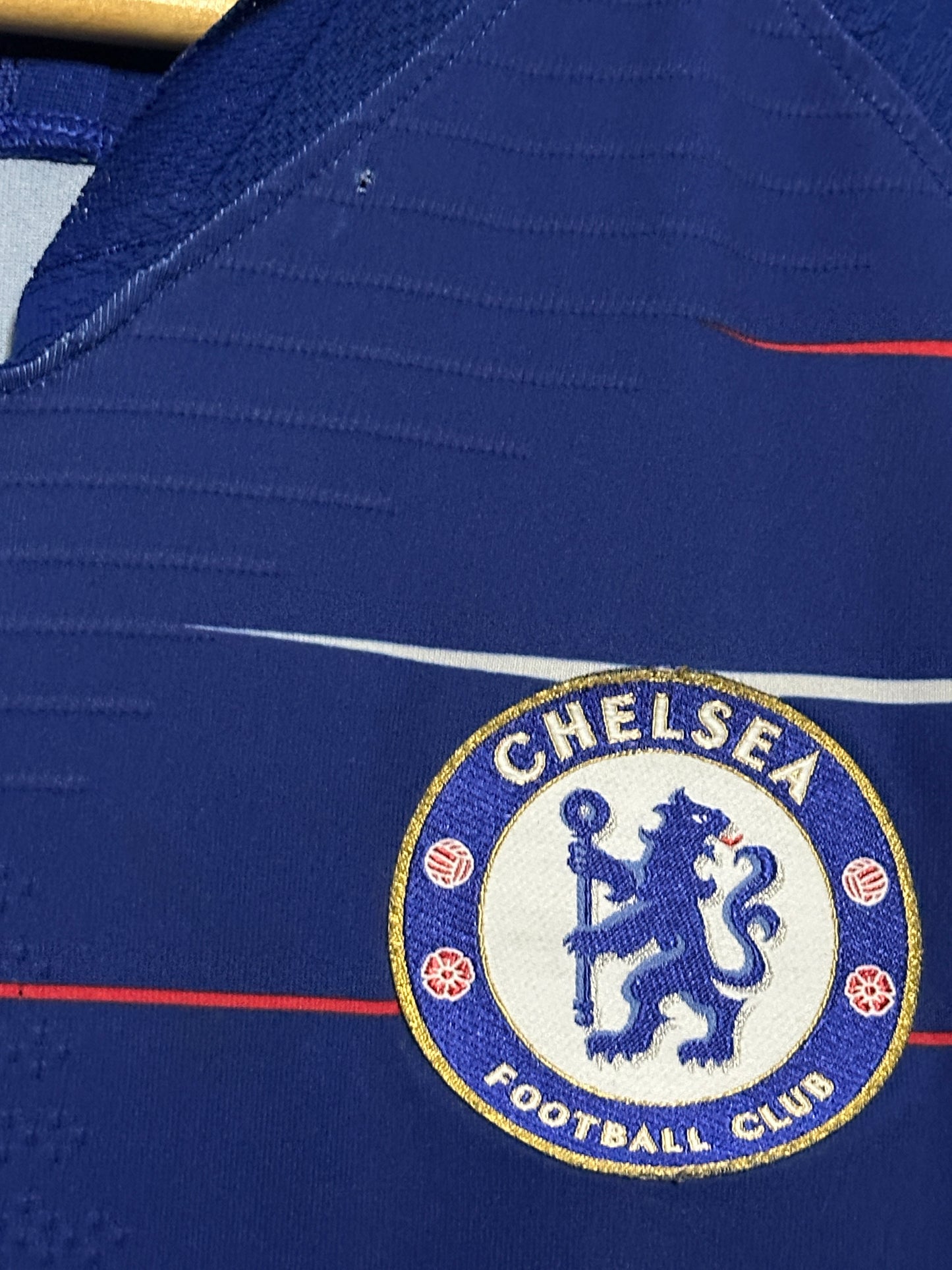 Eden Hazard Chelsea FC 2018-19 Vaporknit home football shirt (M)