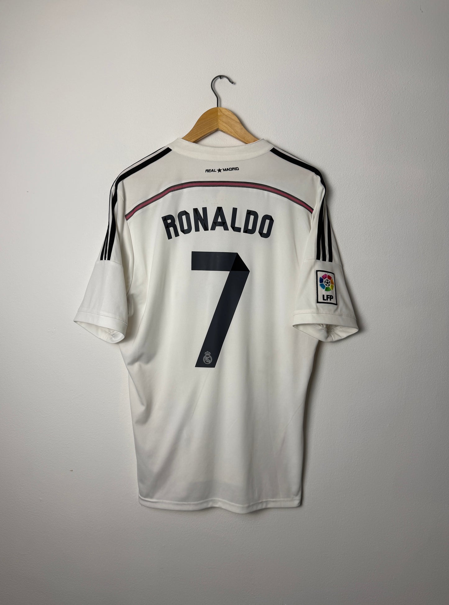 Cristiano Ronaldo Real Madrid CF 2014-15 home football shirt (L)