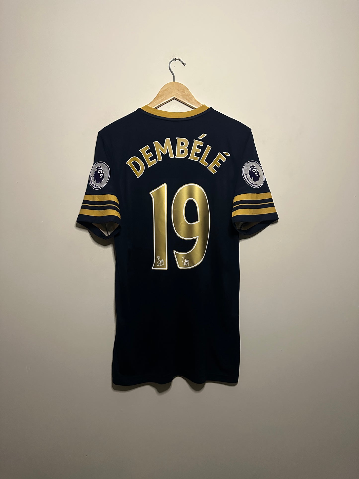 Moussa Dembele Tottenham Hotspur 2016-17 away football shirt (M)