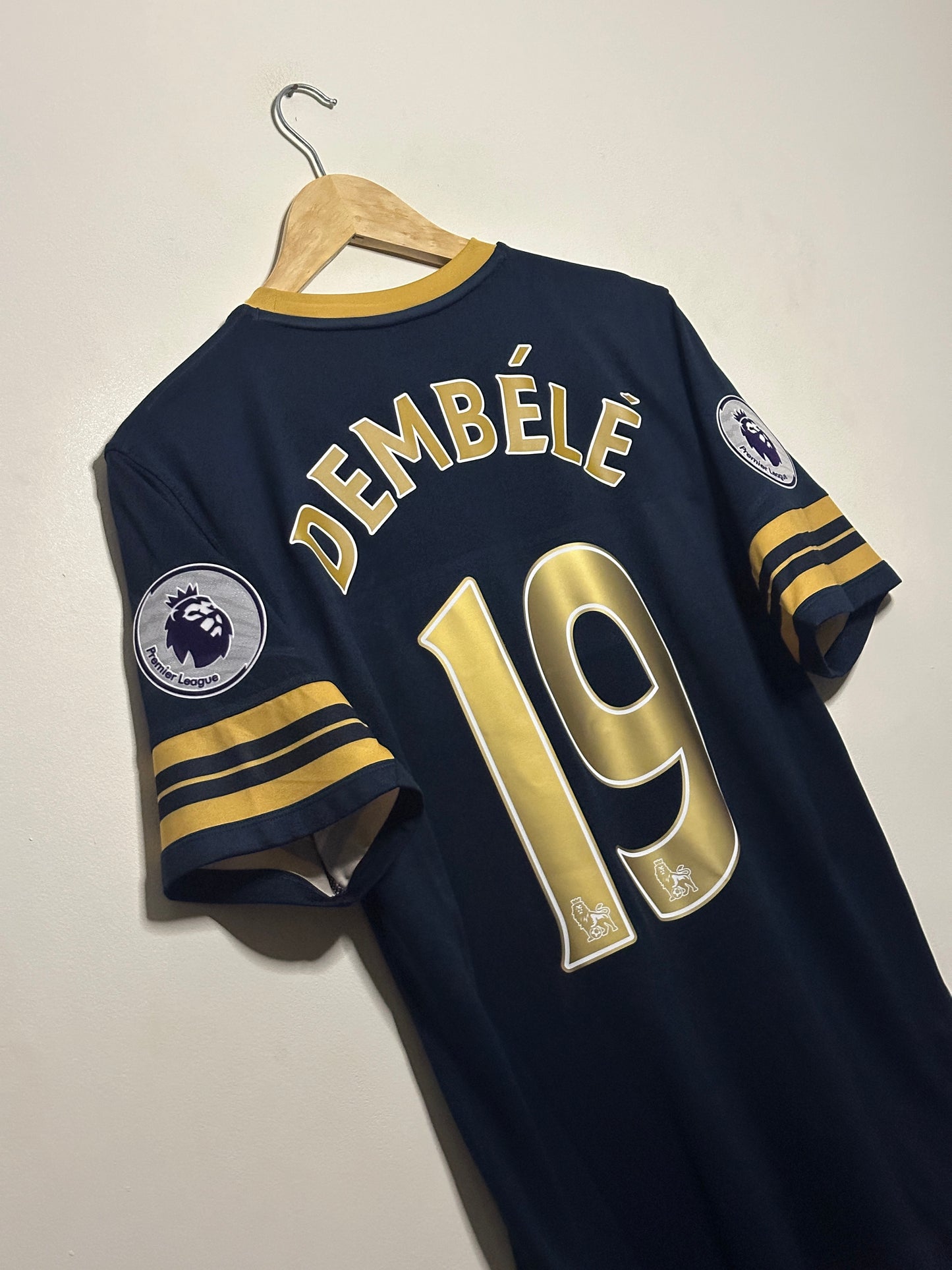 Moussa Dembele Tottenham Hotspur 2016-17 away football shirt (M)