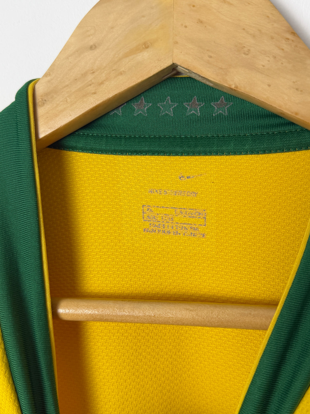 Brazil 2006 home football shirt (XLY)