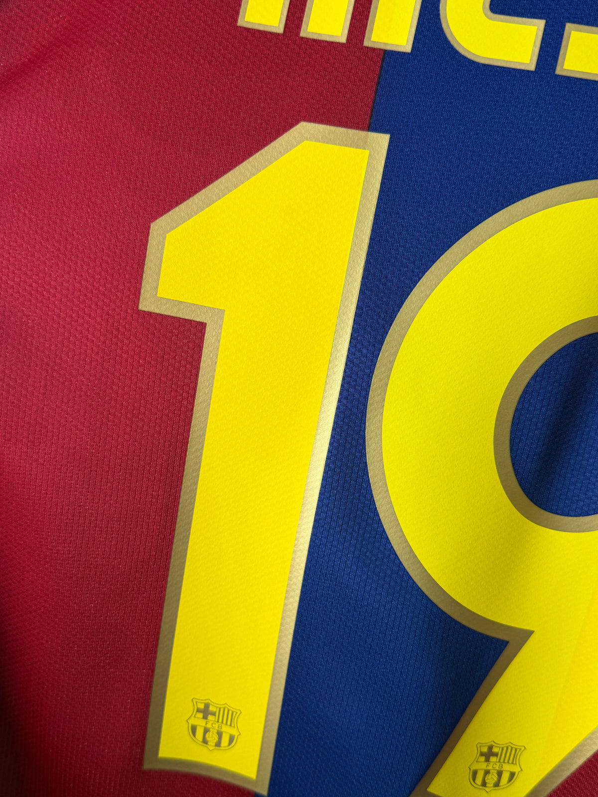 Lionel Messi FC Barcelona 2007-08 home football shirt (M)