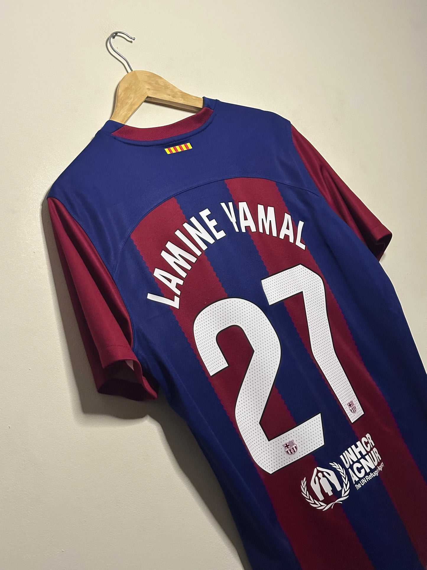 Lamine Yamal FC Barcelona 2022-23 home football shirt (L)