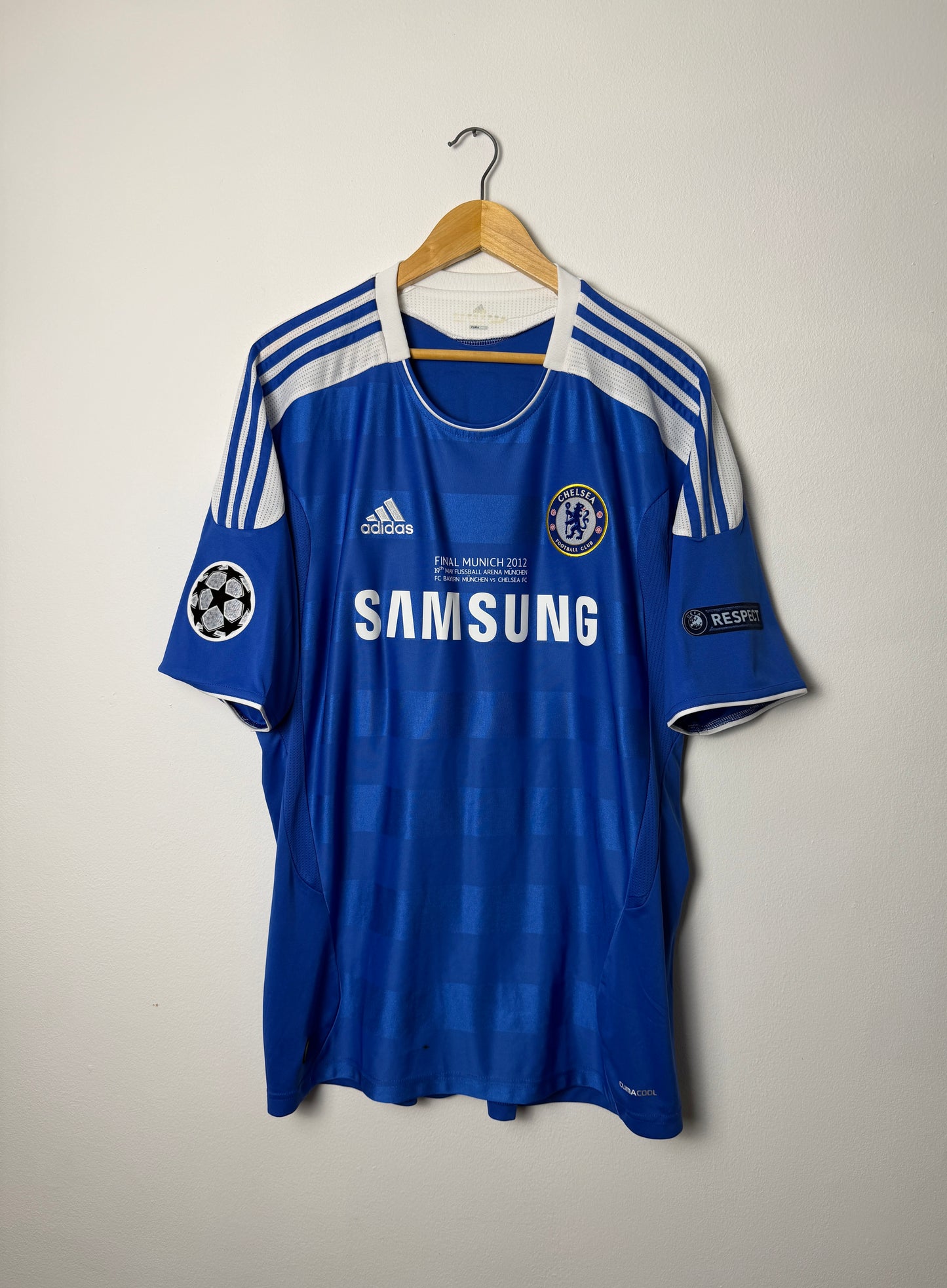 Didier Drogba Chelsea FC 2011-12 champions league final home football shirt (XL)