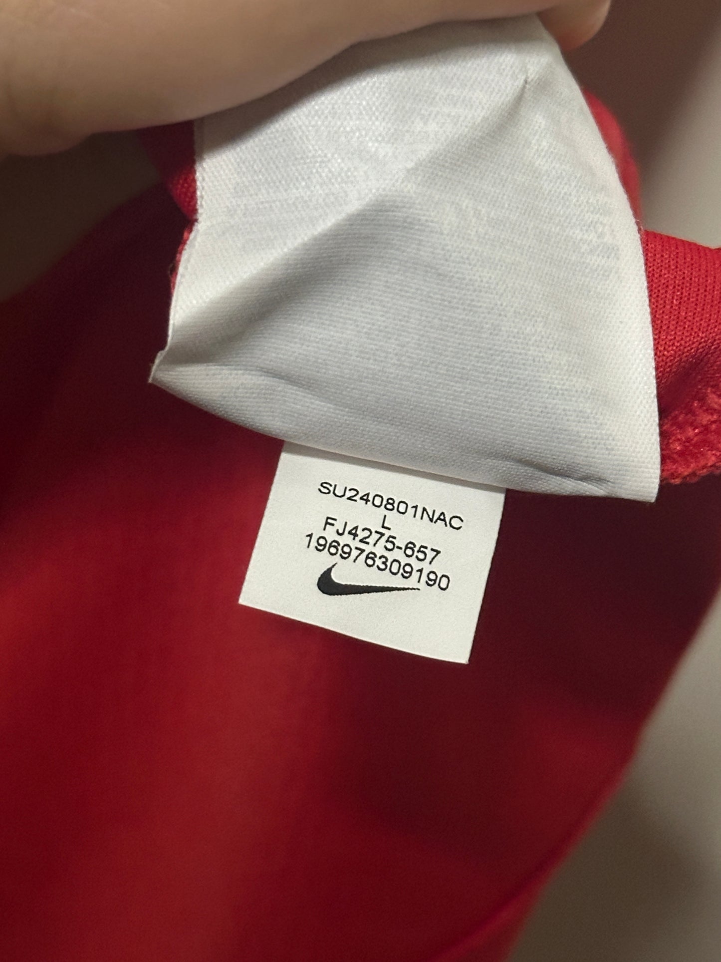 Cristiano Ronaldo Portugal 2024 Euro home football shirt (L)