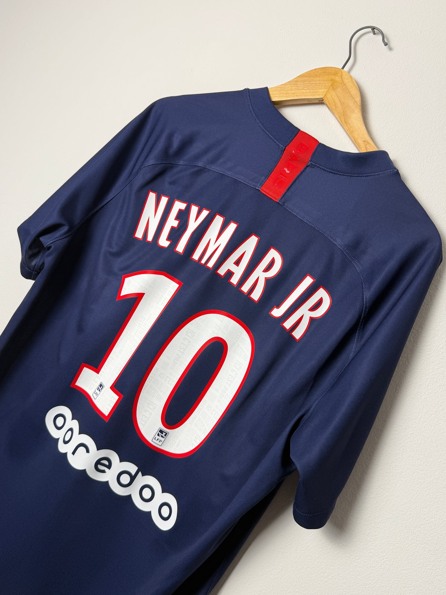 Neymar JR PSG 2019-20 home football shirt (XL)