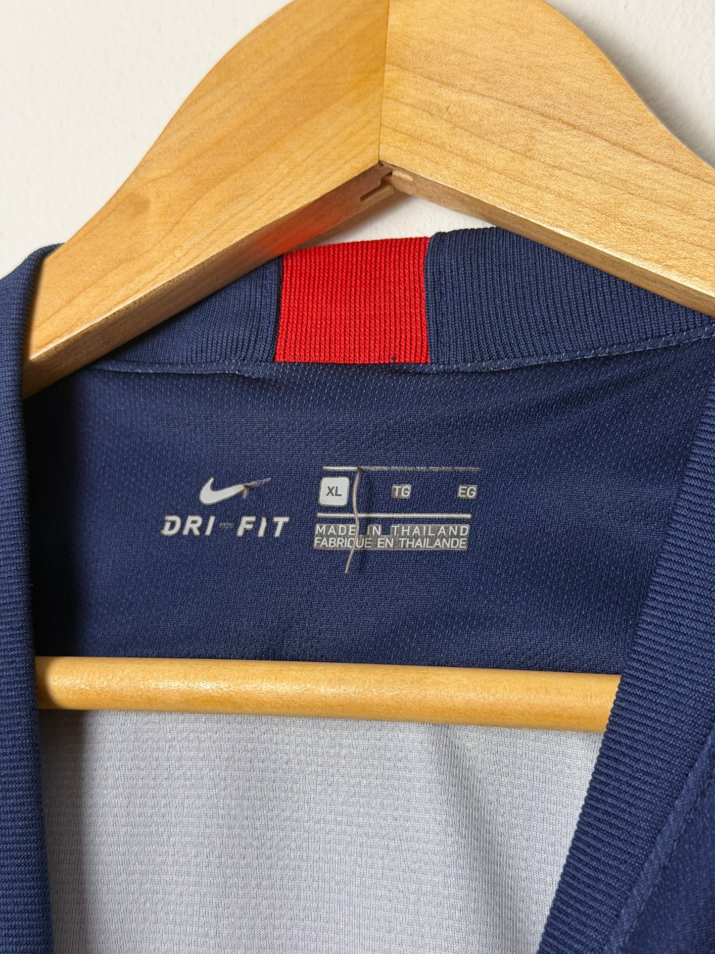 Neymar JR PSG 2019-20 home football shirt (XL)