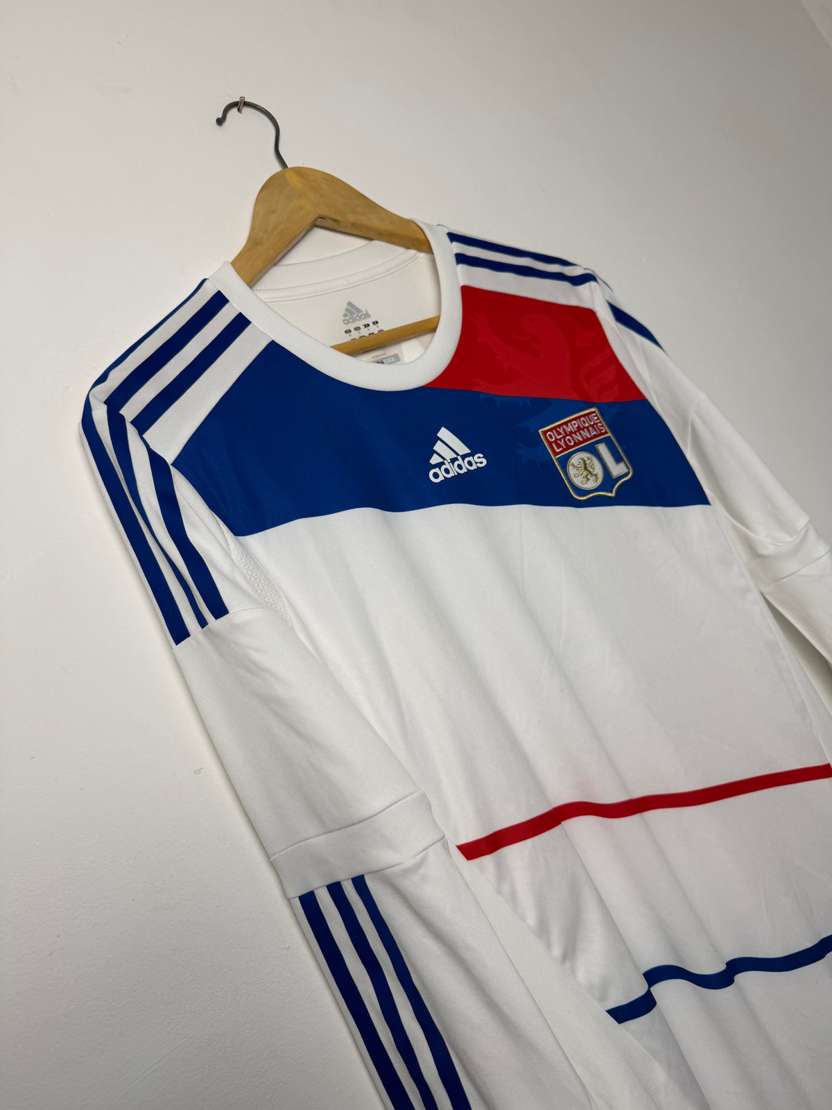 Alexandre Lacazette Olympique Lyonnais 2012-13 long sleeve home football shirt (M)