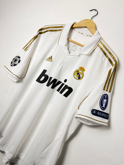 Cristiano Ronaldo Real Madrid CF 2011-12 home football shirt (L)
