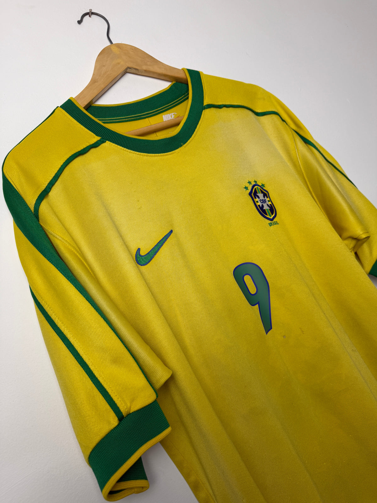 Ronaldo Nazario Brazil 1998 home football shirt (L)