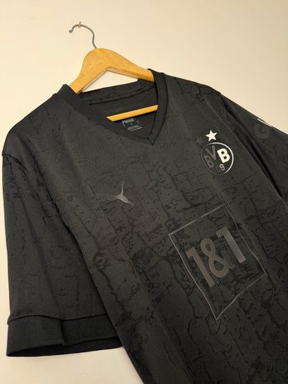 Jude Bellingham Borussia Dortmund 2022-23 special football shirt (L)