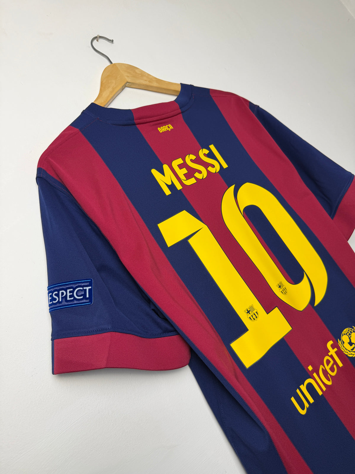 Lionel Messi FC Barcelona 2014-15 home football shirt (XL)