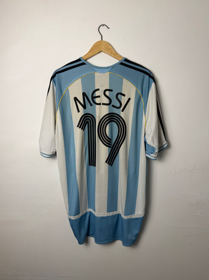 Lionel Messi Argentina 2006 home football shirt (XL)