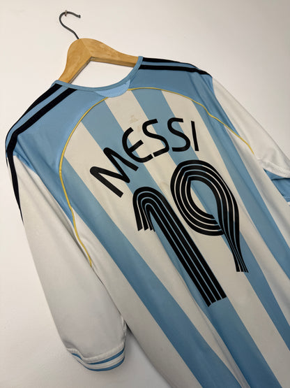 Lionel Messi Argentina 2006 home football shirt (XL)