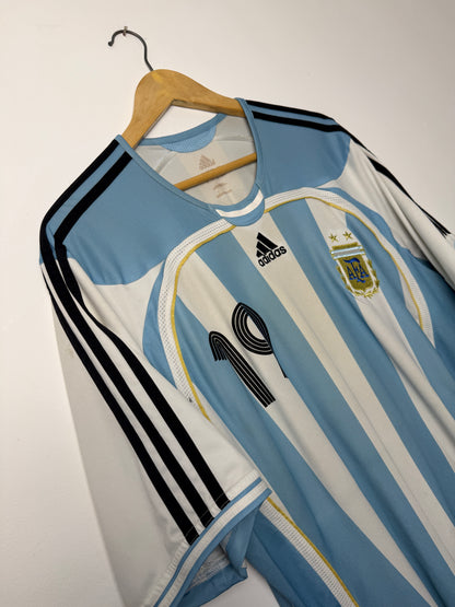 Lionel Messi Argentina 2006 home football shirt (XL)