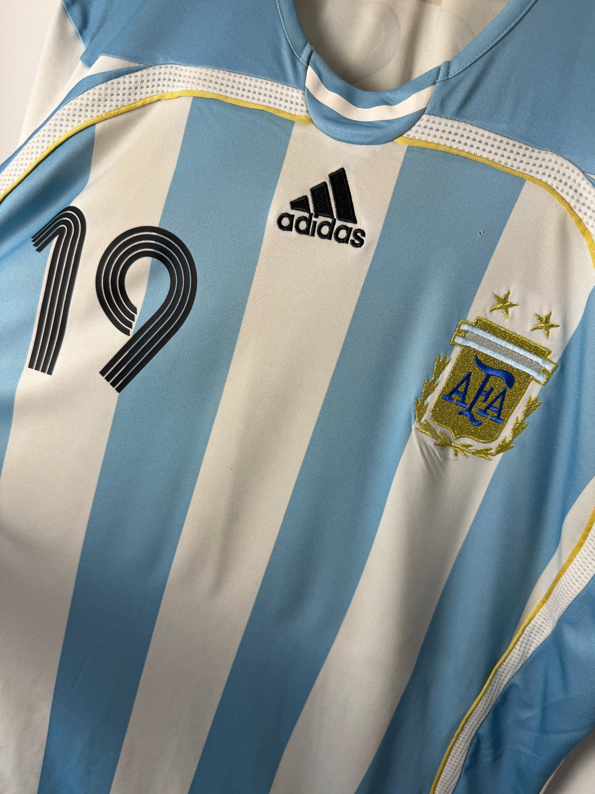 Lionel Messi Argentina 2006 home football shirt (XL)