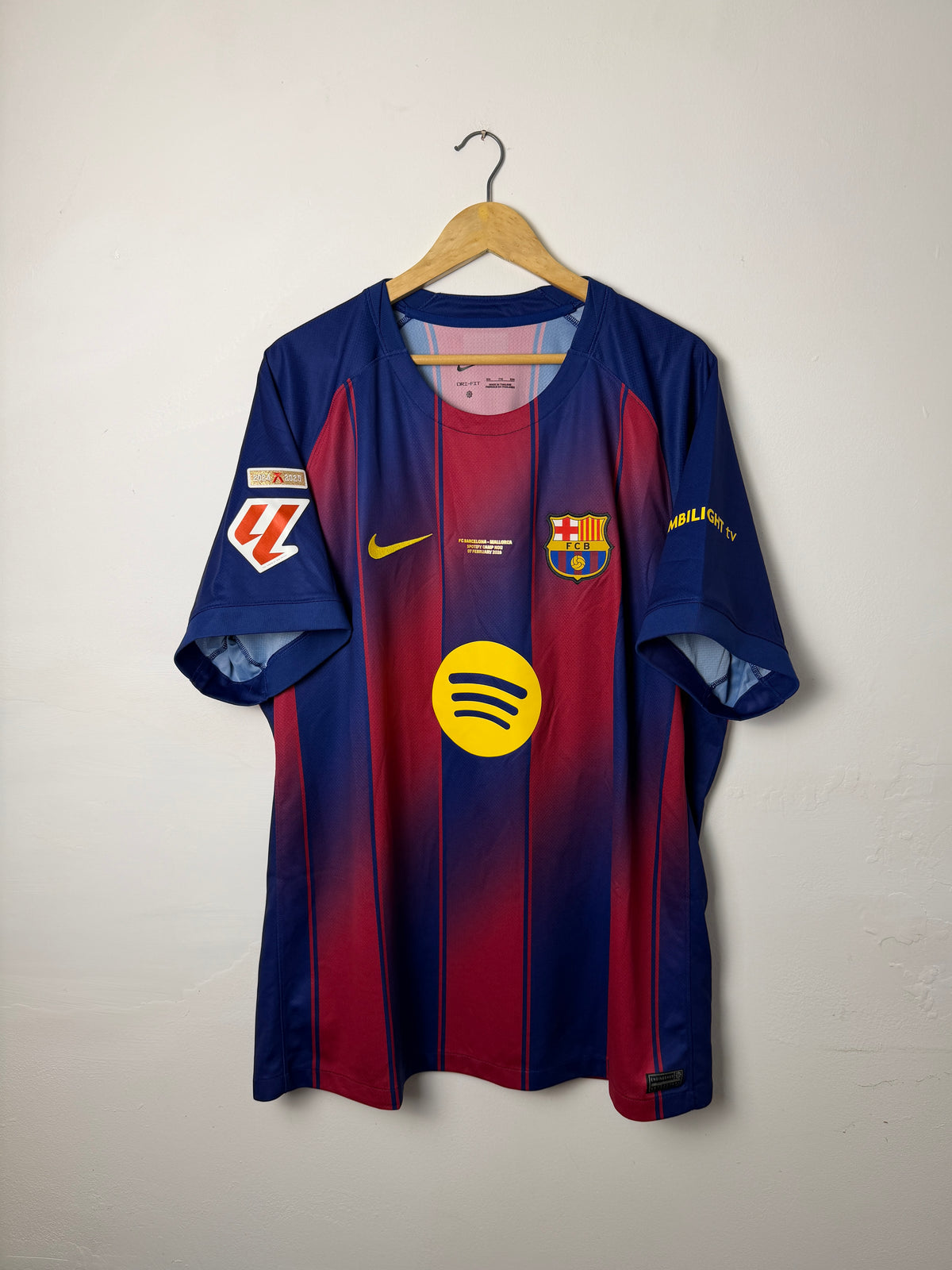 Lamine Yamal FC Barcelona 2025-26 home football shirt (XXL)