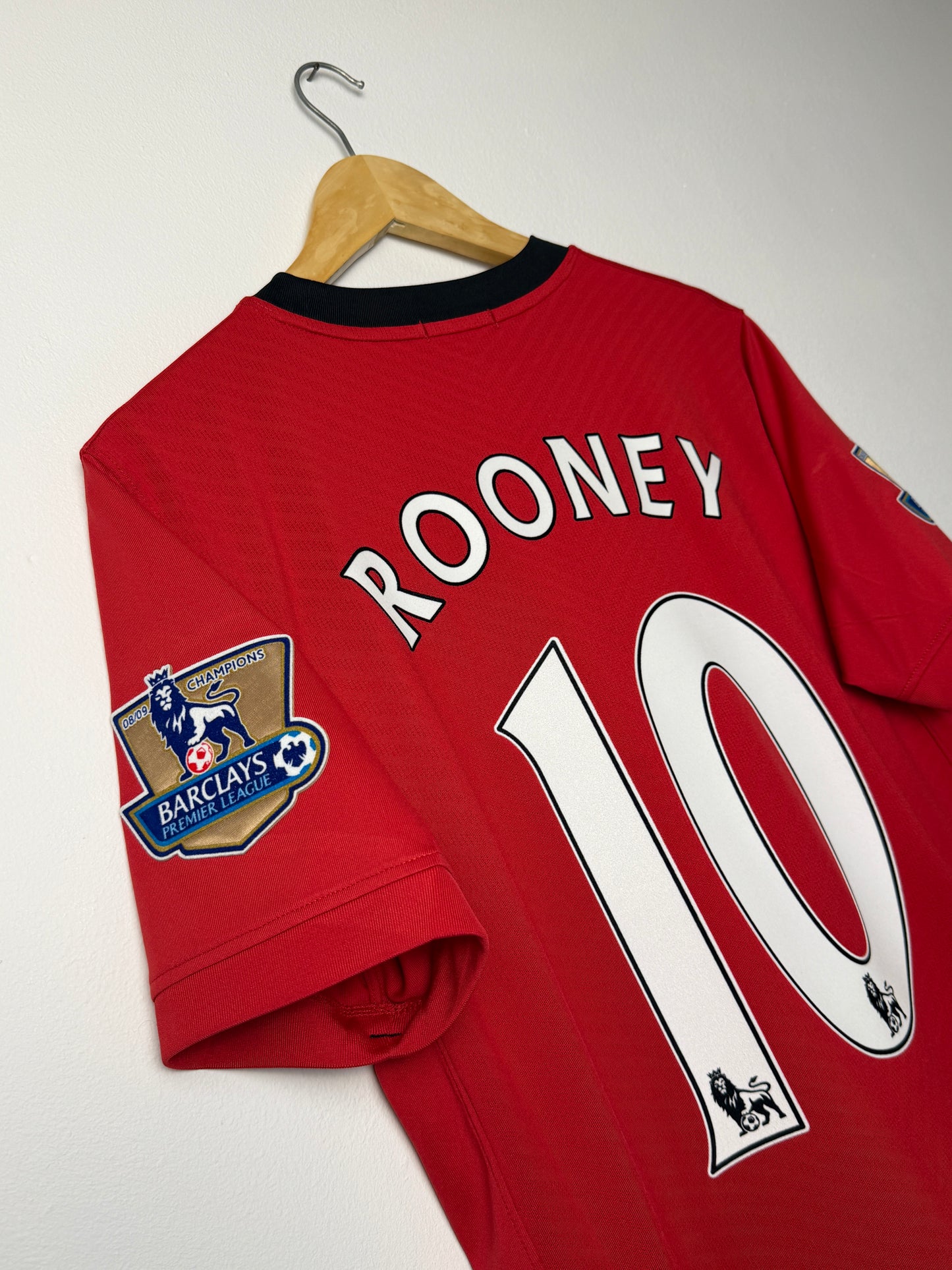 Wayne Rooney Manchester United 2009-10 home football shirt (M)