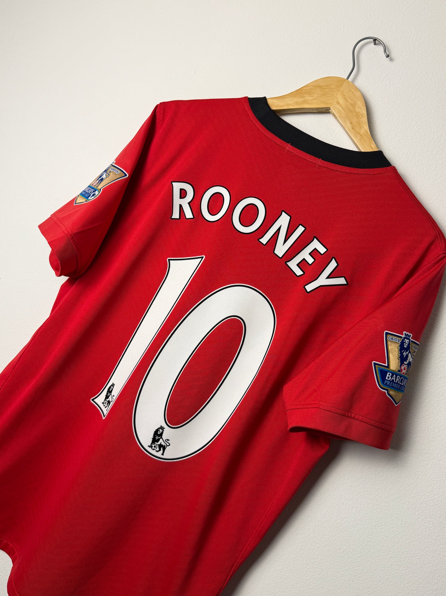 Wayne Rooney Manchester United 2009-10 home football shirt (M)
