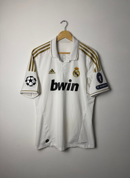 Cristiano Ronaldo Real Madrid CF 2011-12 home football shirt (M)