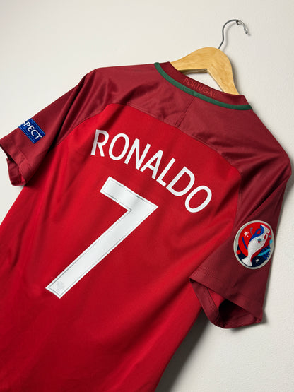 Cristiano Ronaldo Portugal 2016 Euro home football shirt (M)