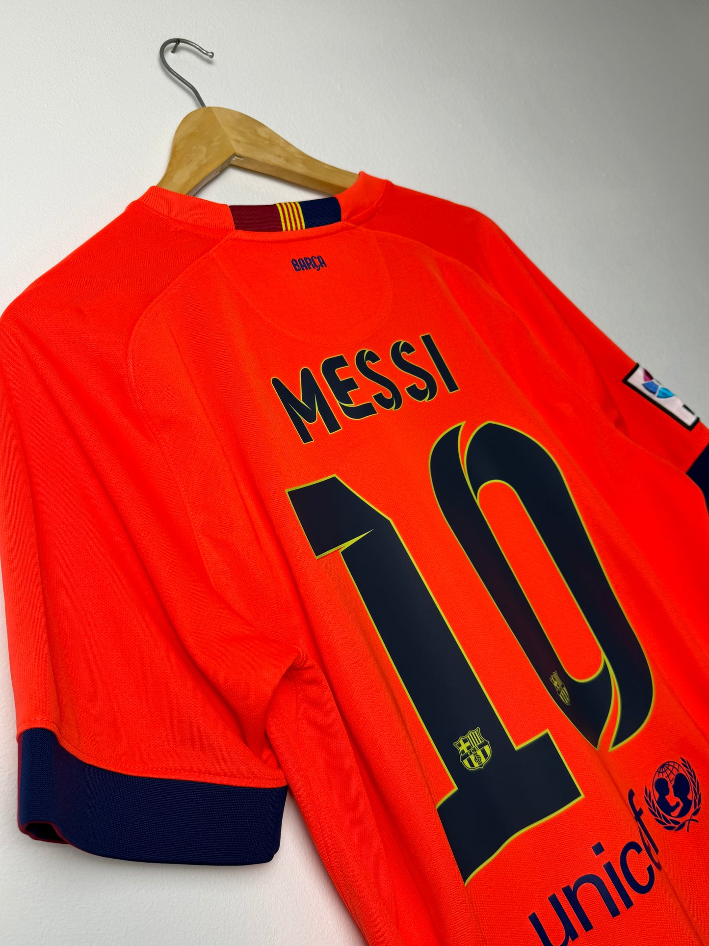 Lionel Messi FC Barcelona 2014-15 away football shirt (L)