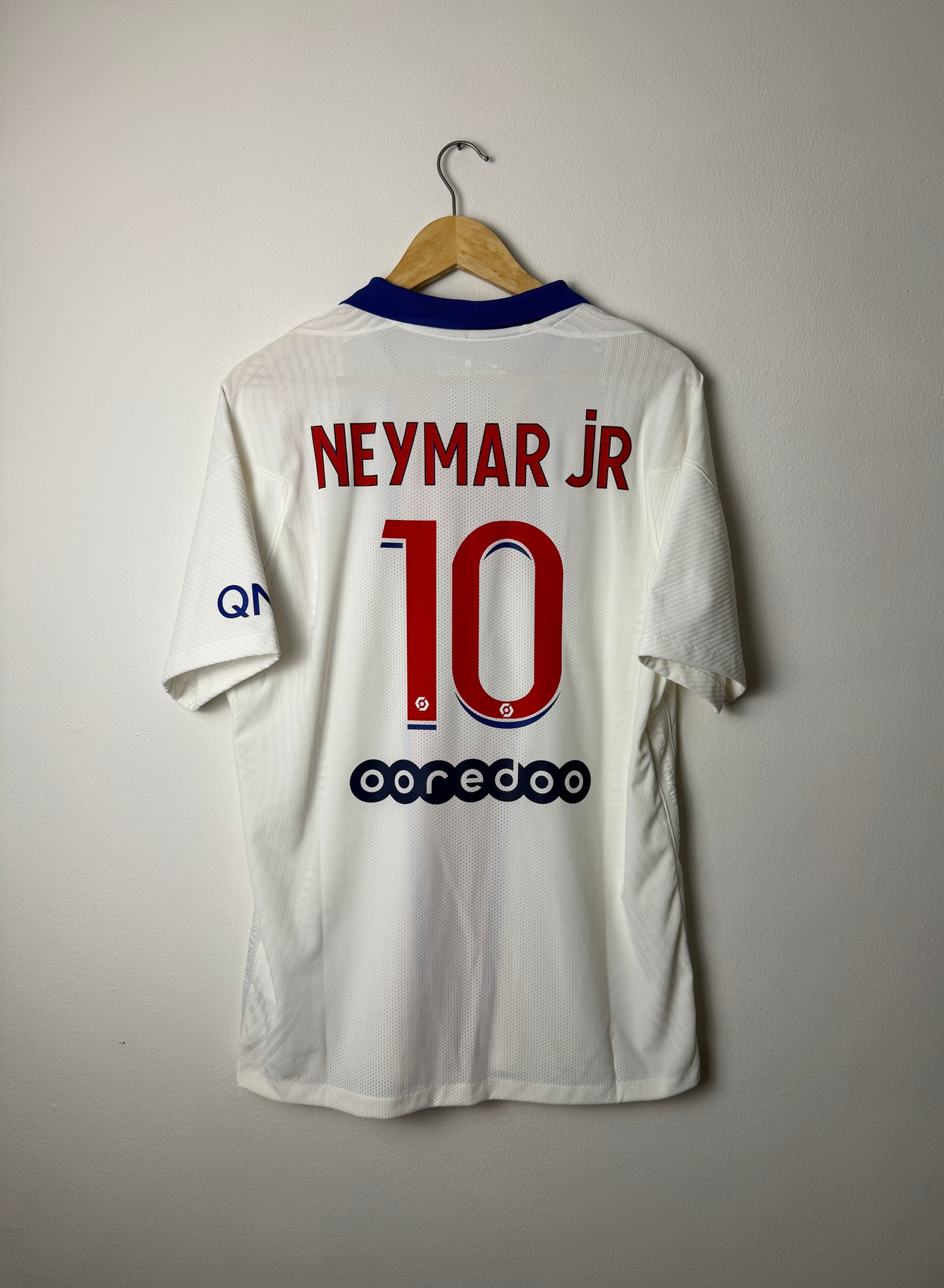 Neymar JR 2020-21 PSG away football shirt (L)
