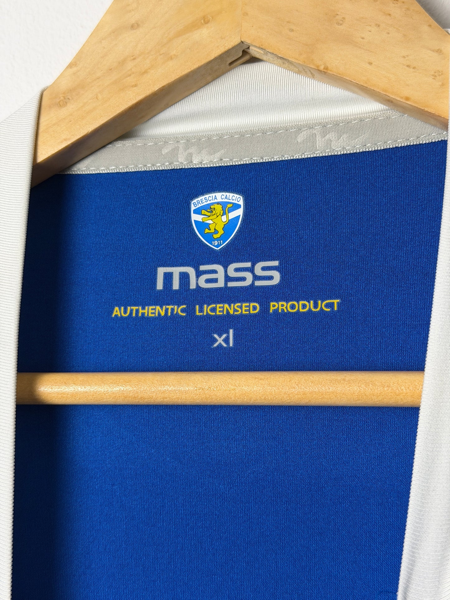 Brescia Calcio 2010-11 home football shirt (XL)