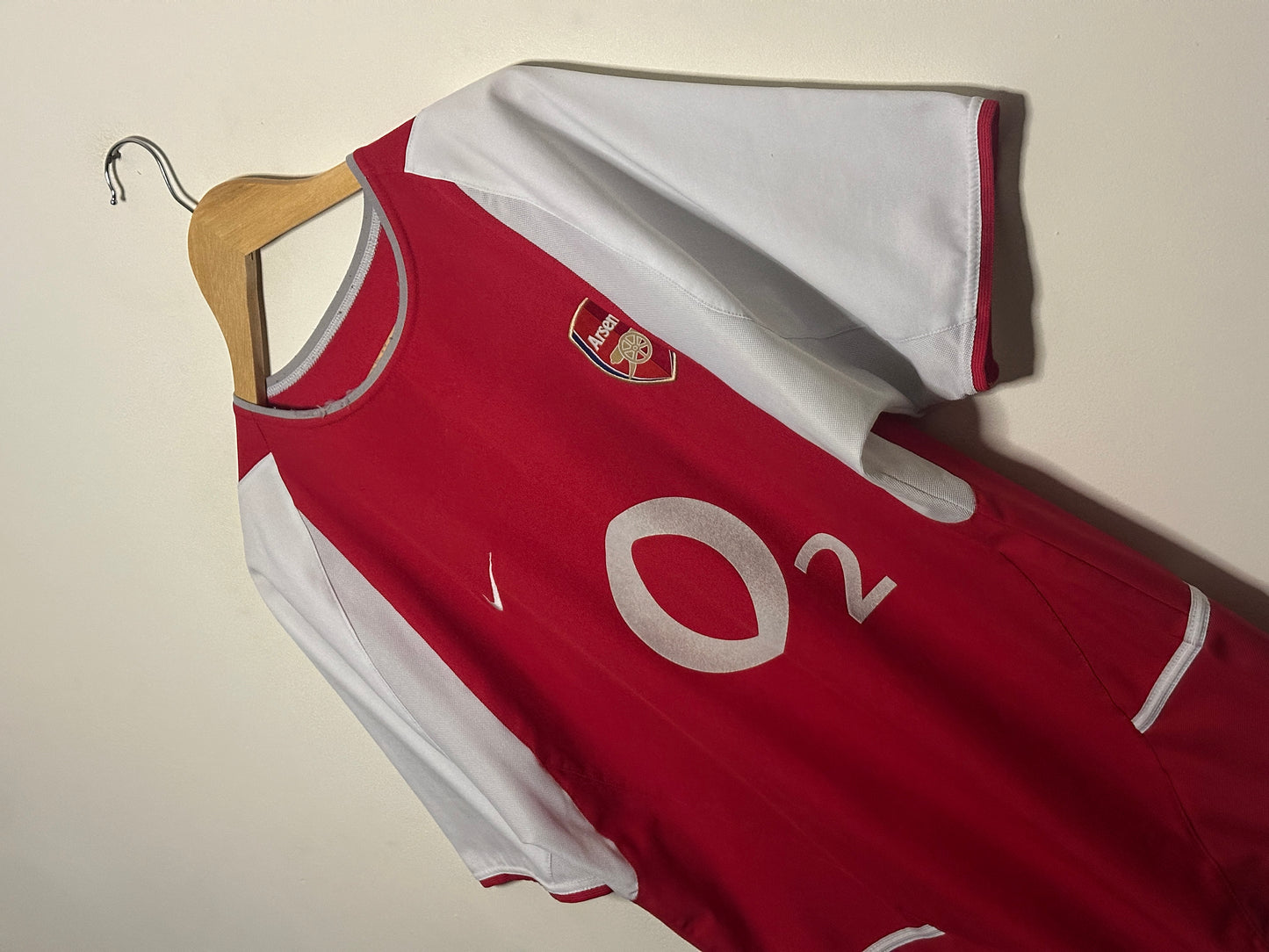 Thierry Henry Arsenal FC 2003-04 home football shirt (M)