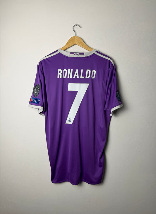 Cristiano Ronaldo Real Madrid CF 2016-17 away football shirt (XL)