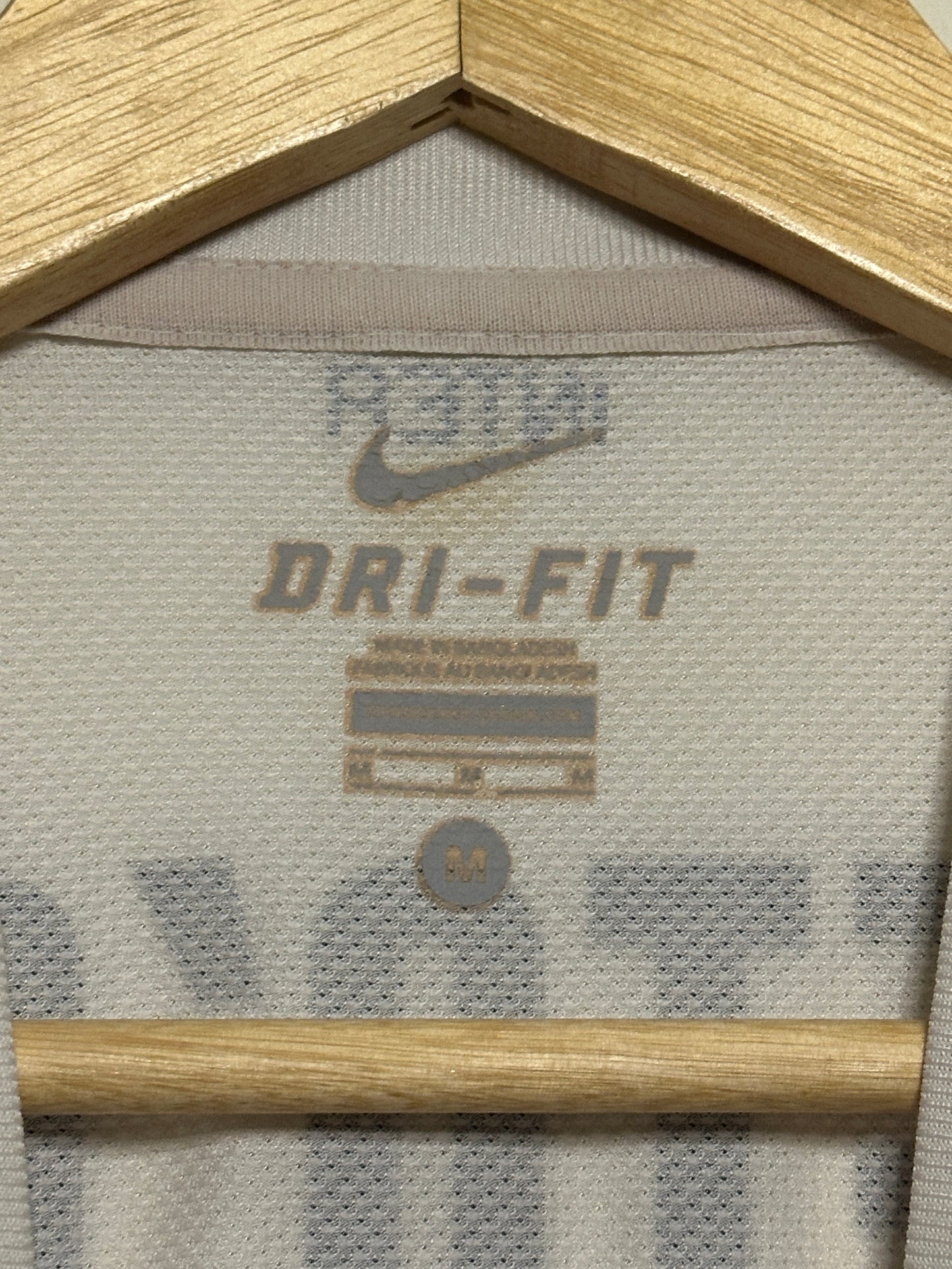 Samuel Eto'o Inter Milan 2010-11 away football shirt (M)